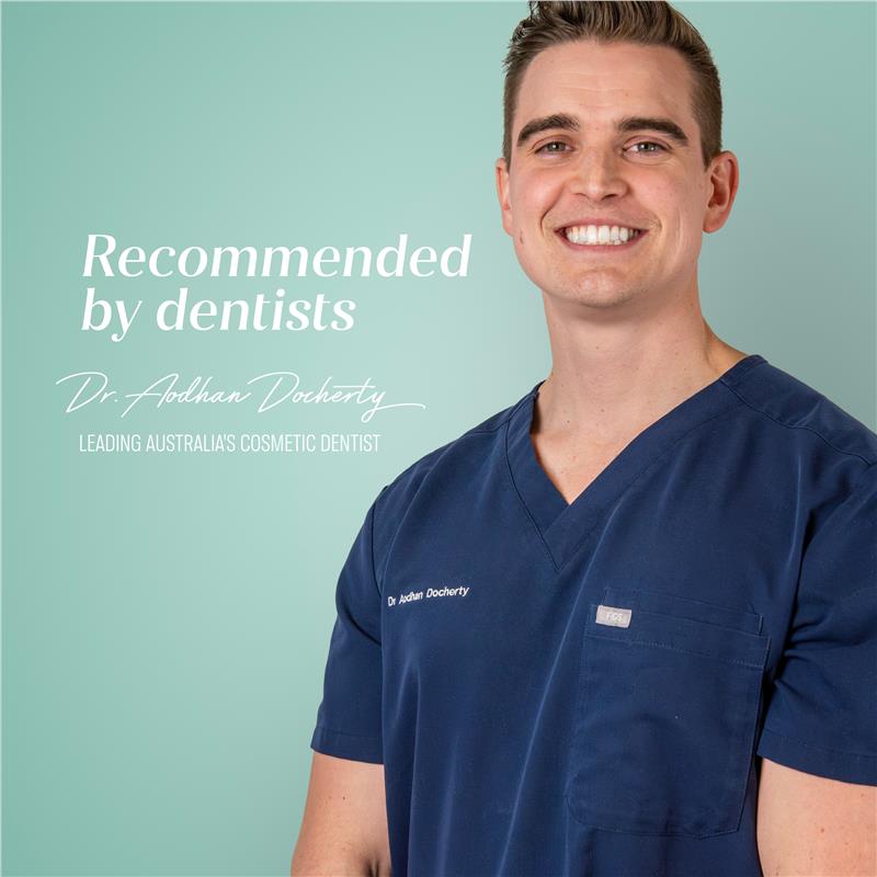 Buy White Glo Essentials Whitening Mouth Tray Kit Online at Chemist