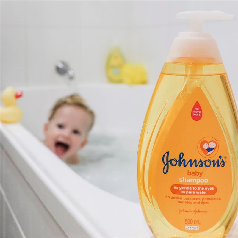 Buy Johnson's Baby Oil 200mL Online at Chemist Warehouse®